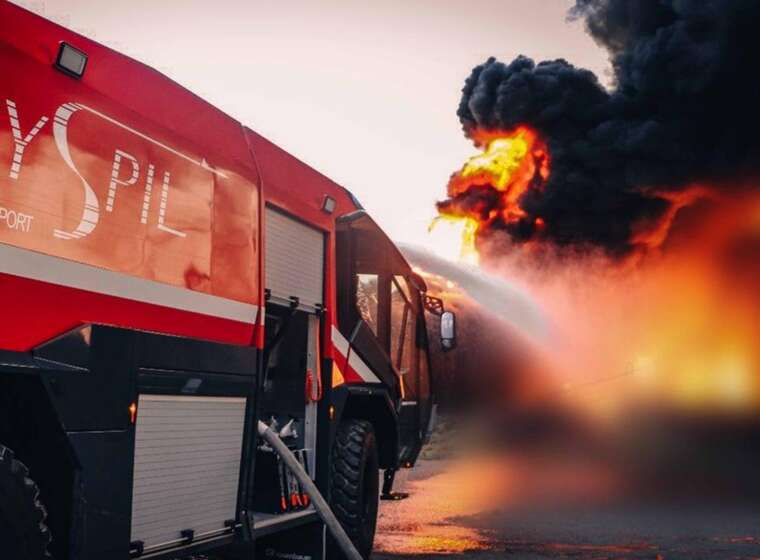 У Борисполі ліквідували масштабну пожежу після ворожого прильоту