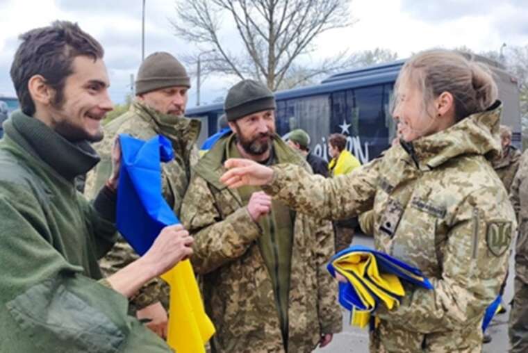 Информационно-психологическая операция: Россияне звонят родственникам украинских военнопленных и предлагают писать обращения