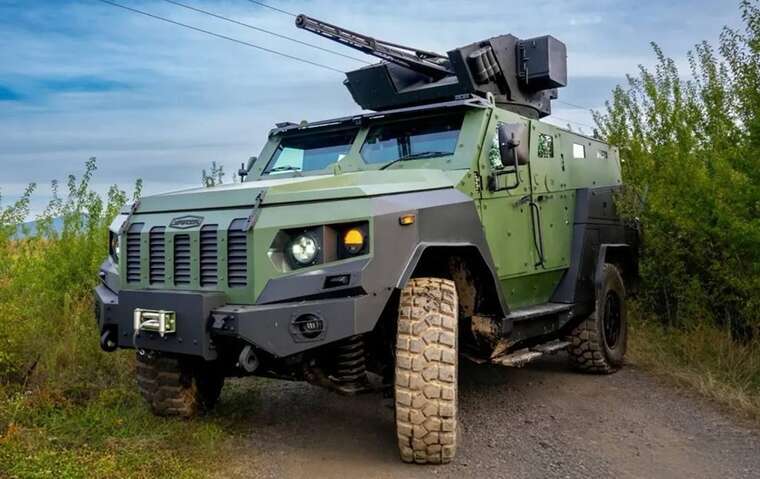 Министерство обороны испытало и допустило к эксплуатации новый броневик "Варта-2"