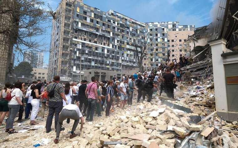 У Києві почали відновлення зруйнованого росіянами корпусу Охматдиту