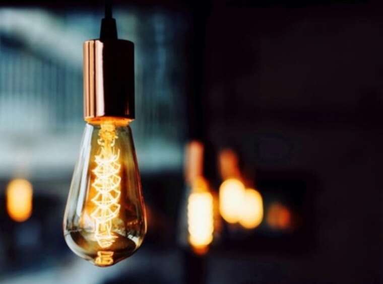 Ранковий блекаут на Півдні: Херсонська ОВА підтверджує обстріл енергооб’єкта