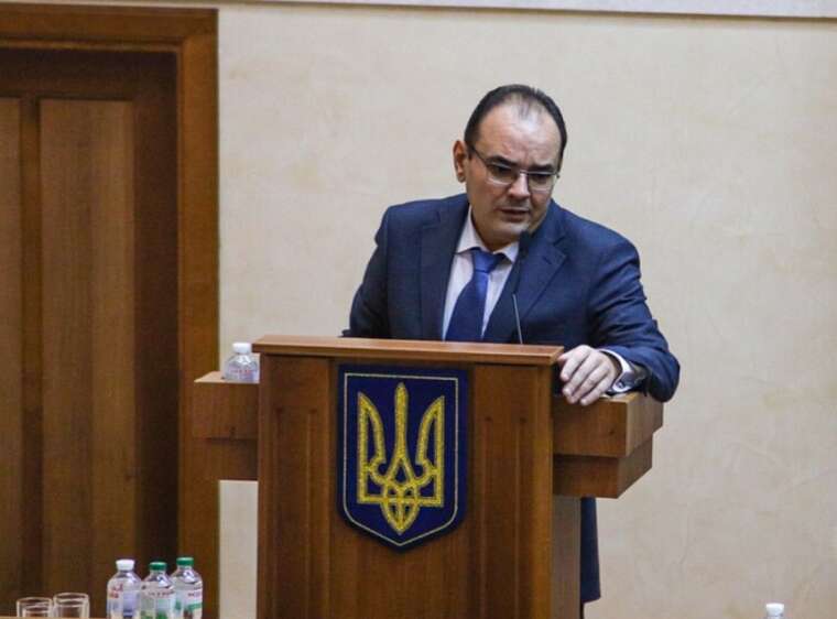 Head of the Odesa District Council Vitaliy Barvinenko concealed his wife’s Crimean property in the declaration