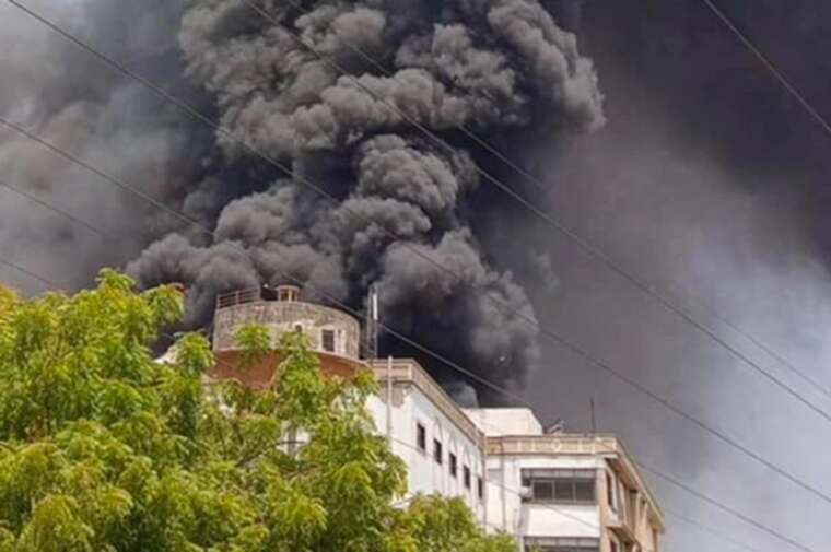 В Індії розбився пасажирський літак: момент падіння потрапив на відео