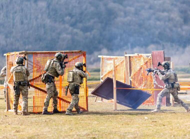 Черногория будет способствовать обучению украинских военных в рамках миссии ЕС