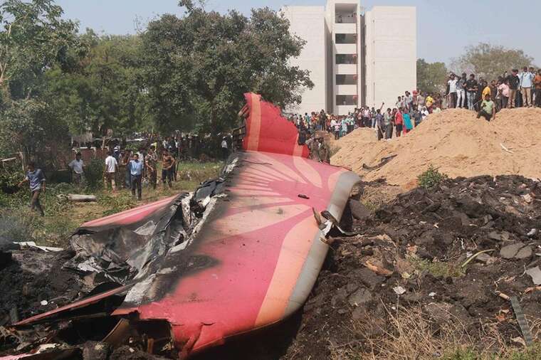 Авіакатастрофа в Індії: компанія знала про проблеми з літаками