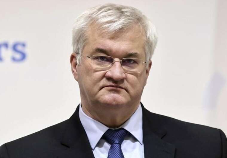 Ukrainian Foreign Minister condemned the USA for congratulating Russia on the national holiday