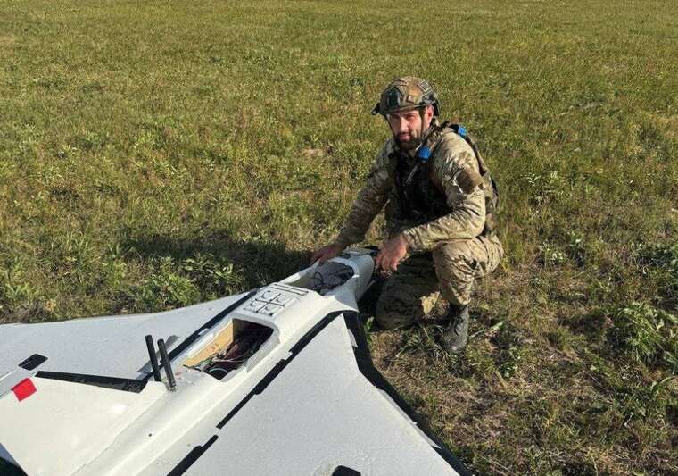 The AFU shot down a Russian "Gerbera" drone for the first time using an interceptor drone
