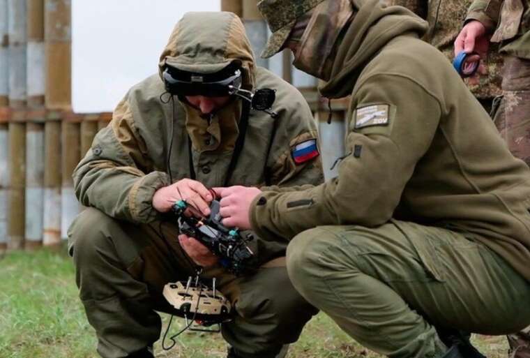 The Russian Federation has started using FPV drones-"zhduny": camouflaged UAVs attack from ambush in Sumy region