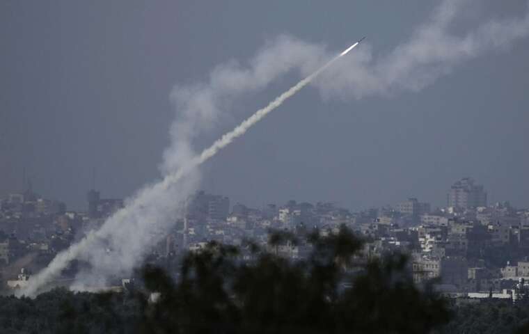 Під час атаки Ізраїлю іранська армія виявилася сліпою, глухою і німою, - Bild