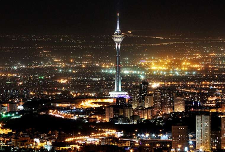 Израиль нанес удары по району президентского комплекса и резиденции Хаменеи в Тегеране