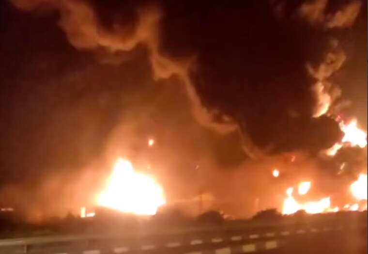 У Тегерані спалахнула масштабна пожежа після атаки армії Ізраїлю