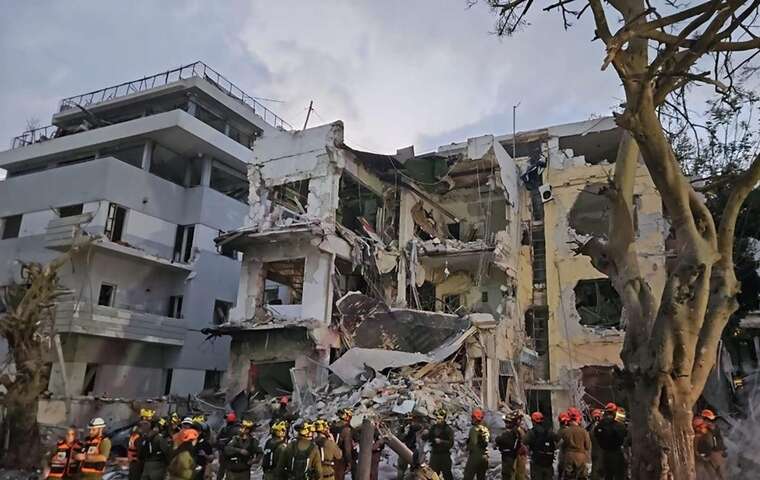 Удар Ірану по Ізраїлю: 3 людини загинули і 67 постраждали