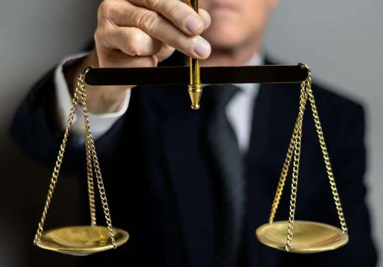 Judge Harbuz under investigation by the HCJ: Concealed police officer brother in declarations