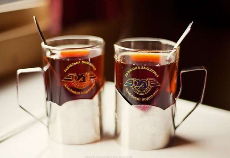 "Укрзалізниця" вперше за шість років підвищує ціни на чай і каву в потягах