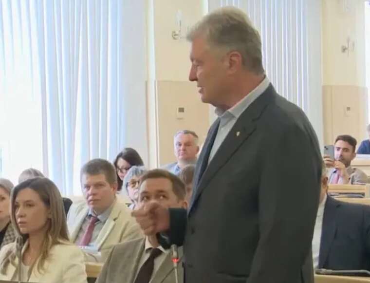 The Supreme Court considered Poroshenkos lawsuit regarding the lifting of sanctions against him