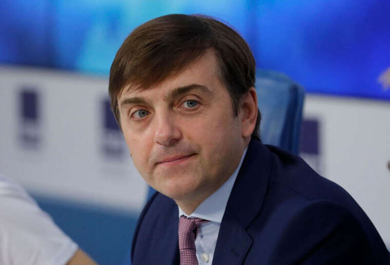 "С празником!": В РФ міністр освіти прославився у вітальному листі "Артеку"