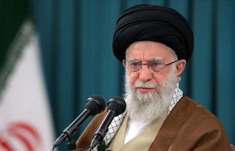 Аятола Хаменеї підготував трьох наступників на випадок замаху, — NYT