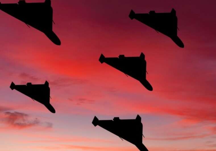 Запоріжжя атакують дрони: у місті чутно вибухи