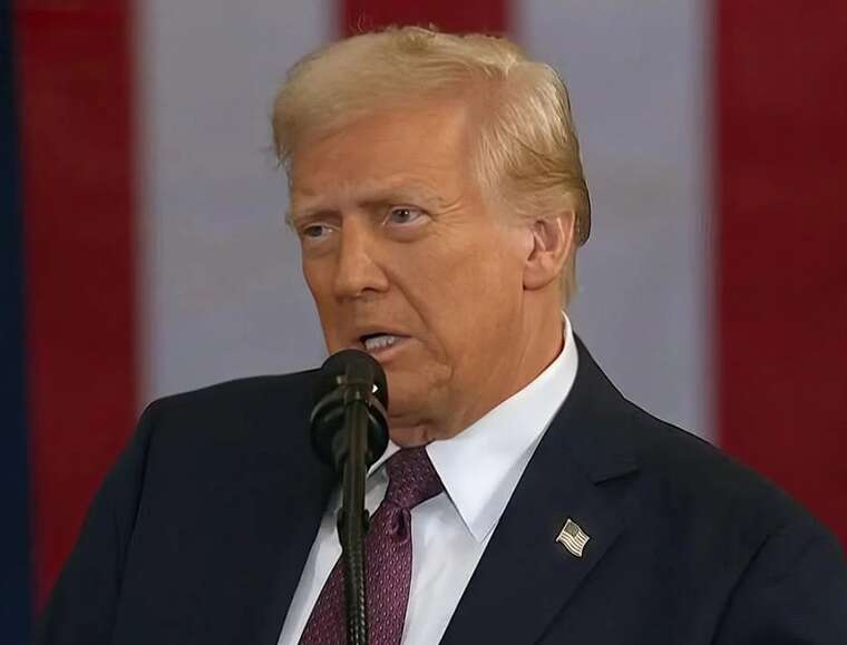 Трамп закликав тримати ціни на нафту низькими: "Ви граєте на руку ворогу!"