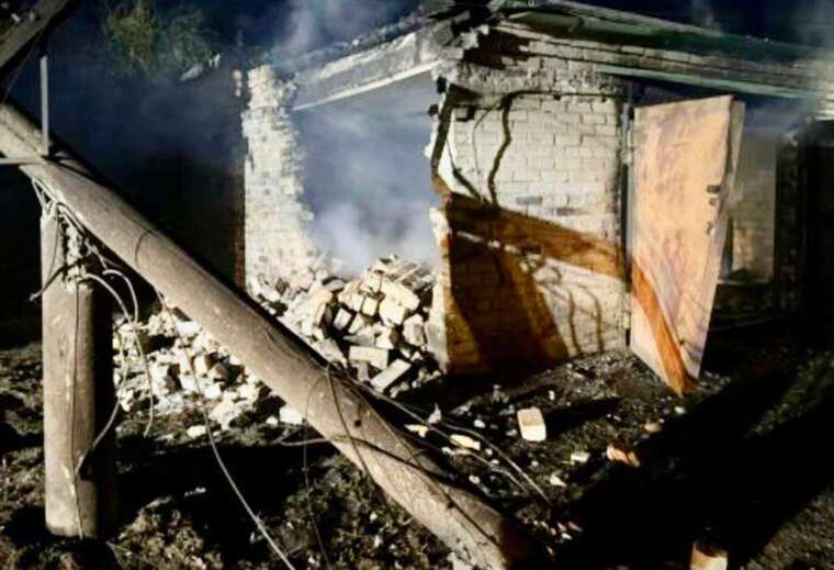 Нічний напад РФ на Запоріжжя: виникли пожежі, пошкоджено нежитлові будівлі