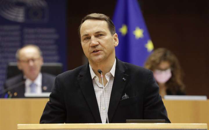 Міністр закордонних справ Польщі: гонка озброєнь змусить Путіна повторити долю СРСР