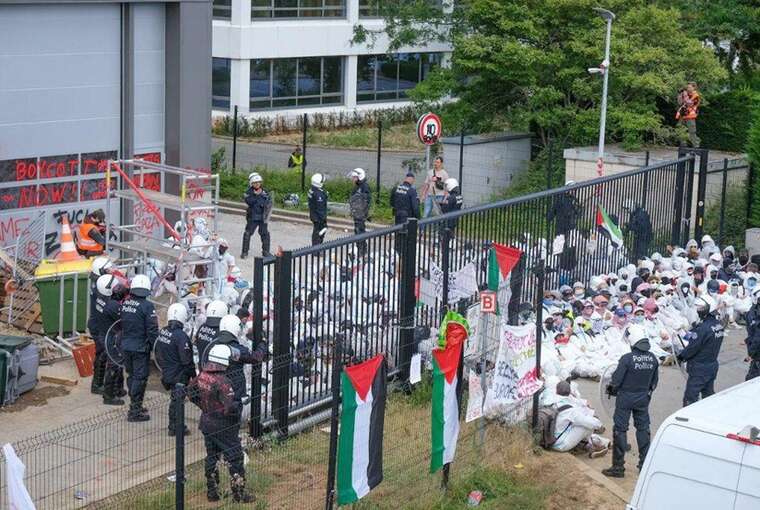 Думали, що вона для Ізраїлю: У Бельгії пропалестинські активісти знищили техніку для України