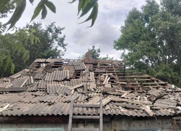 Оккупанты обстреляли артиллерией и дронами Днепропетровщину, есть пострадавшие