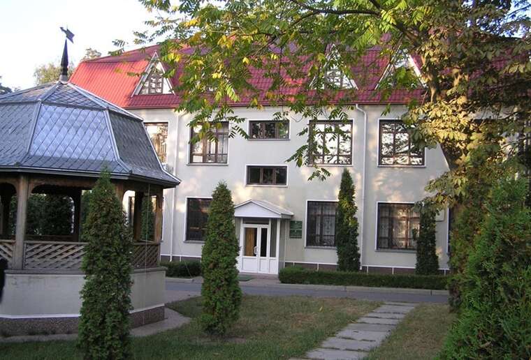 Сімейний підряд і розкрадання лісу: хто контролює Звягельське надлісництво у філії «Ліси України»