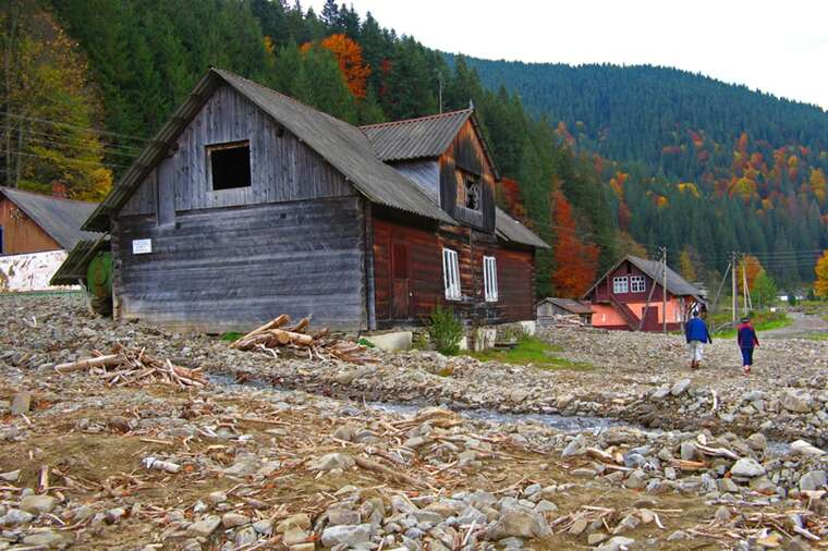 У Карпатах є село-привид, яке колись було відомим оздоровчим курортом