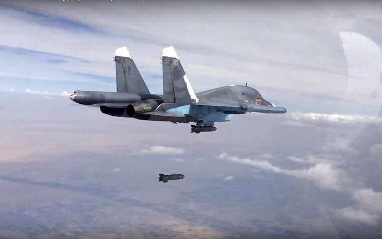 Attack on the military airfield near Volgograd: 5 Su-34 fighters damaged