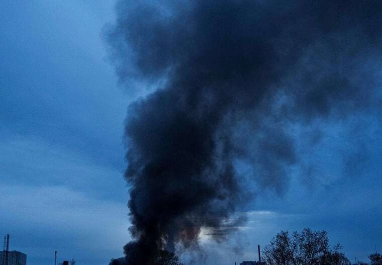 В Киеве объявлена воздушная тревога: слышны взрывы