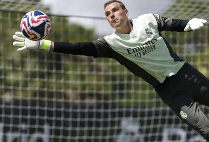 Вратарь национальной команды Украины принял окончательное решение относительно своей карьеры в "Реале"