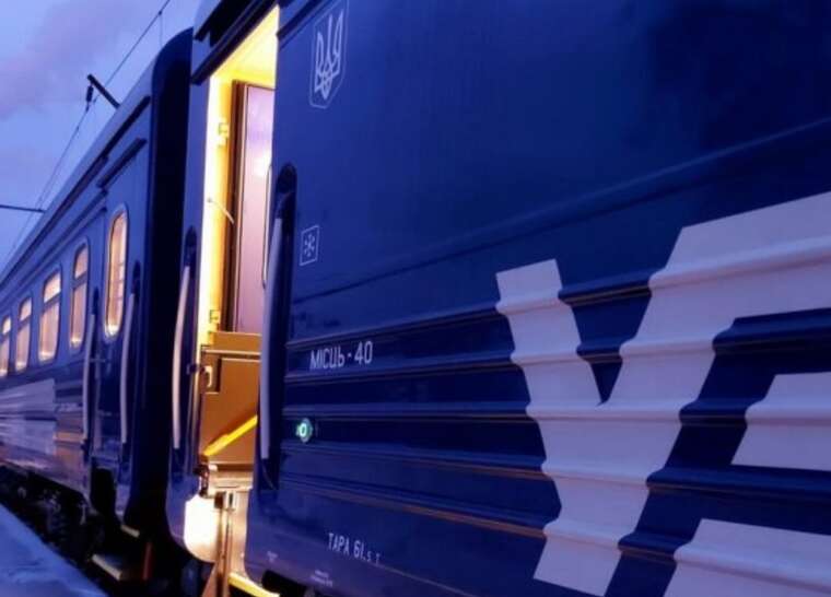 У Києві через пошкодження колій поїзди рухаються із затримками