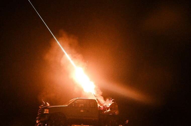 Масштабная атака дронов: взрывы в Киеве и Чугуеве, в столице работает ПВО