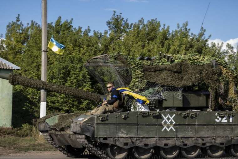 Pokrovsk and Myrnohrad are threatened with encirclement by the Russian Armed Forces, — "Muchnyi"