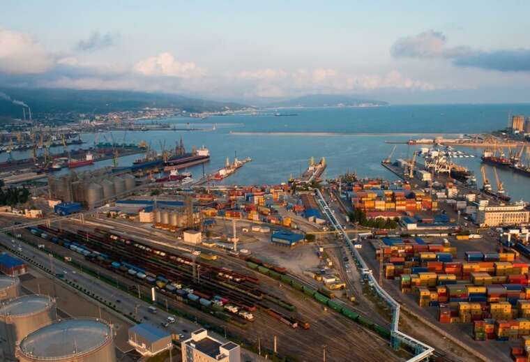 У Росії поскаржилися, що морські дрони атакували ключову базу ВМС