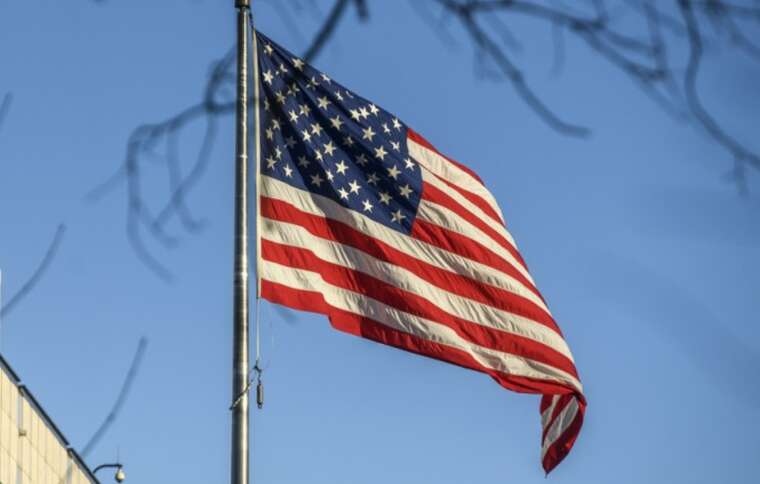 США готовятся возобновить тарифы после окончания 90-дневного моратория — Bloomberg