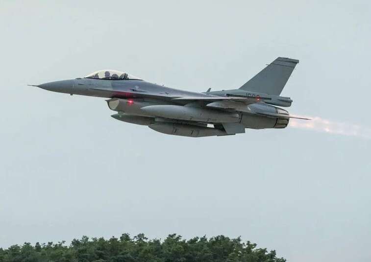 В Словакии стартовала публичная дискуссия относительно основания совместной чехословацкой авиации