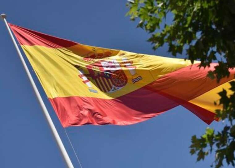 Керівна партія Іспанії після скандалу заборонила своїм чиновникам оплачувати сексуальні послуги