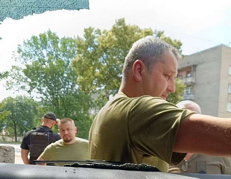 In Perechyn, the military detained a resident of Odesa  the police refuse to intervene