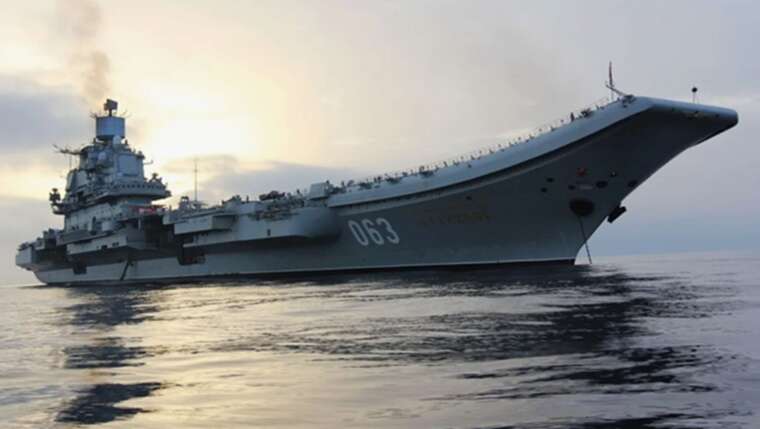 Росіяни збираються розпиляти на брухт єдиний авіаносець «Адмірал Кузнєцов»