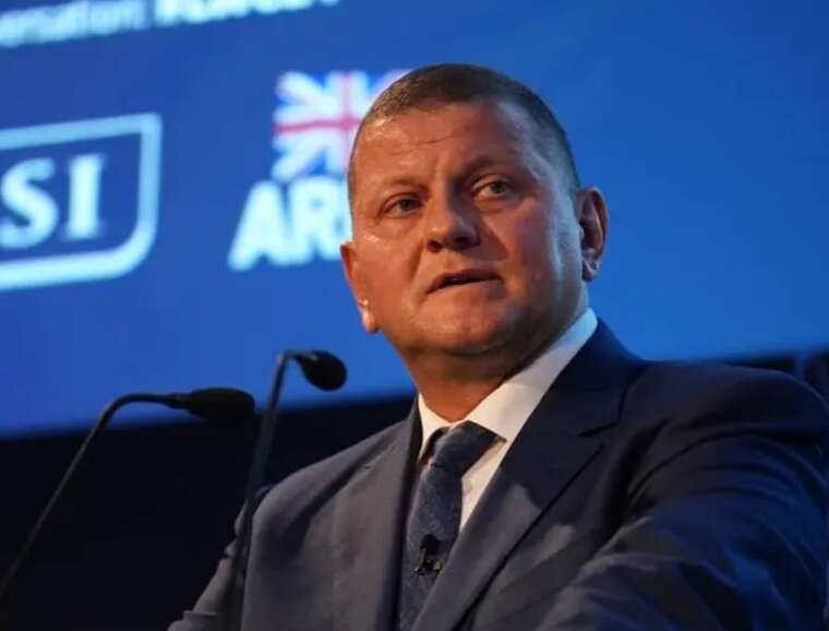 Залужний: Український солдат — остання опора фронту, нова стратегія захисту має з’явитися негайно