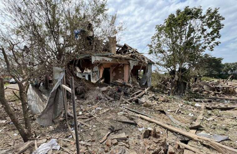 Ворог завдав ударів КАБами по Сумщині: 2 особи загинули