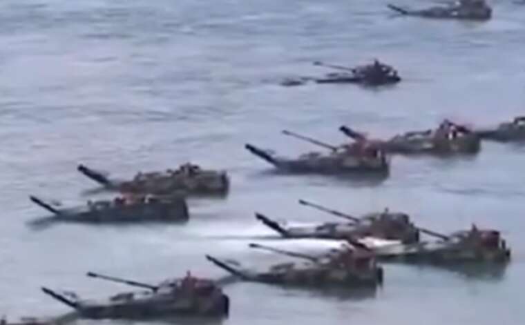 Натякає Тайваню на можливу війну: Китай показав масштабні військові навчання у протоці