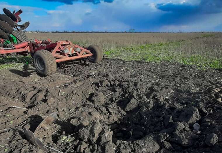 В Сумской общине противник попал в мотоблок, есть один погибший и пострадавший