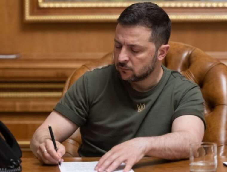 Президент Зеленский присвоил солдату Лисневскому звание Героя Украины