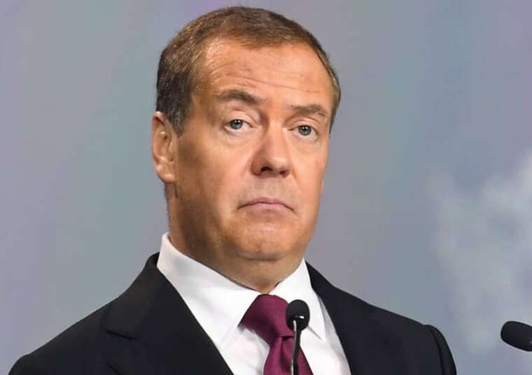 Медведєв пригрозив Україні та Києву посиленням ракетних ударів після нового пакету санкцій ЄС