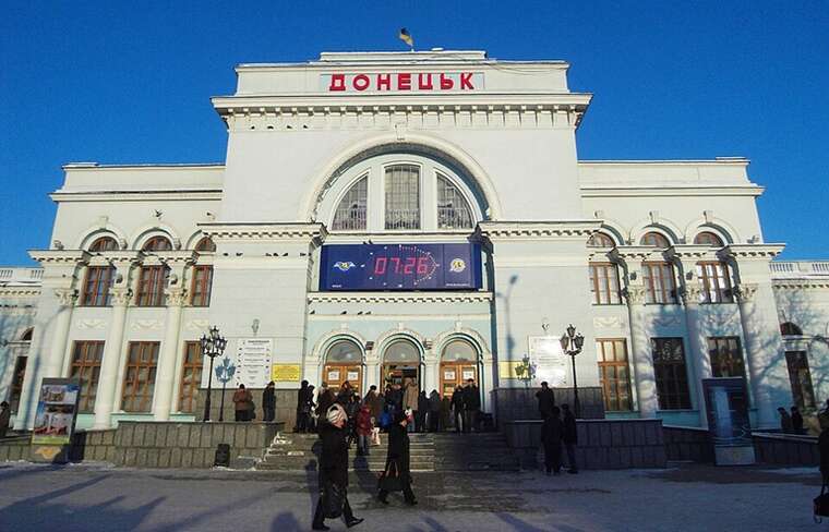 В окупованому Донецьку воду даватимуть раз на три дні: "Водосховища практично обміліли"