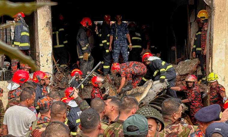 Кількість жертв авіакатастрофи в столиці Бангладеш зросла до 27