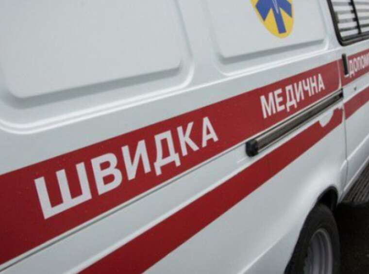 Окупанти зранку завдали удару по Херсону: загинула жінка